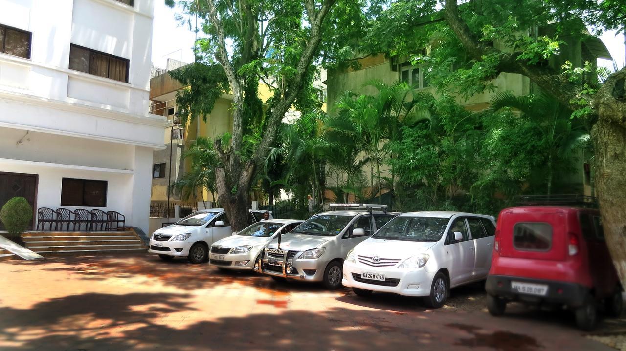 Hotel Grape City Nashik Exterior photo